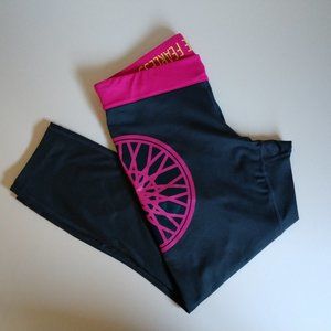 Nike S Capri Legging Pink + Gray